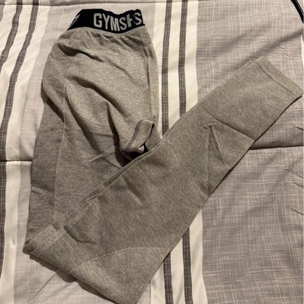 Gym shark Leggings